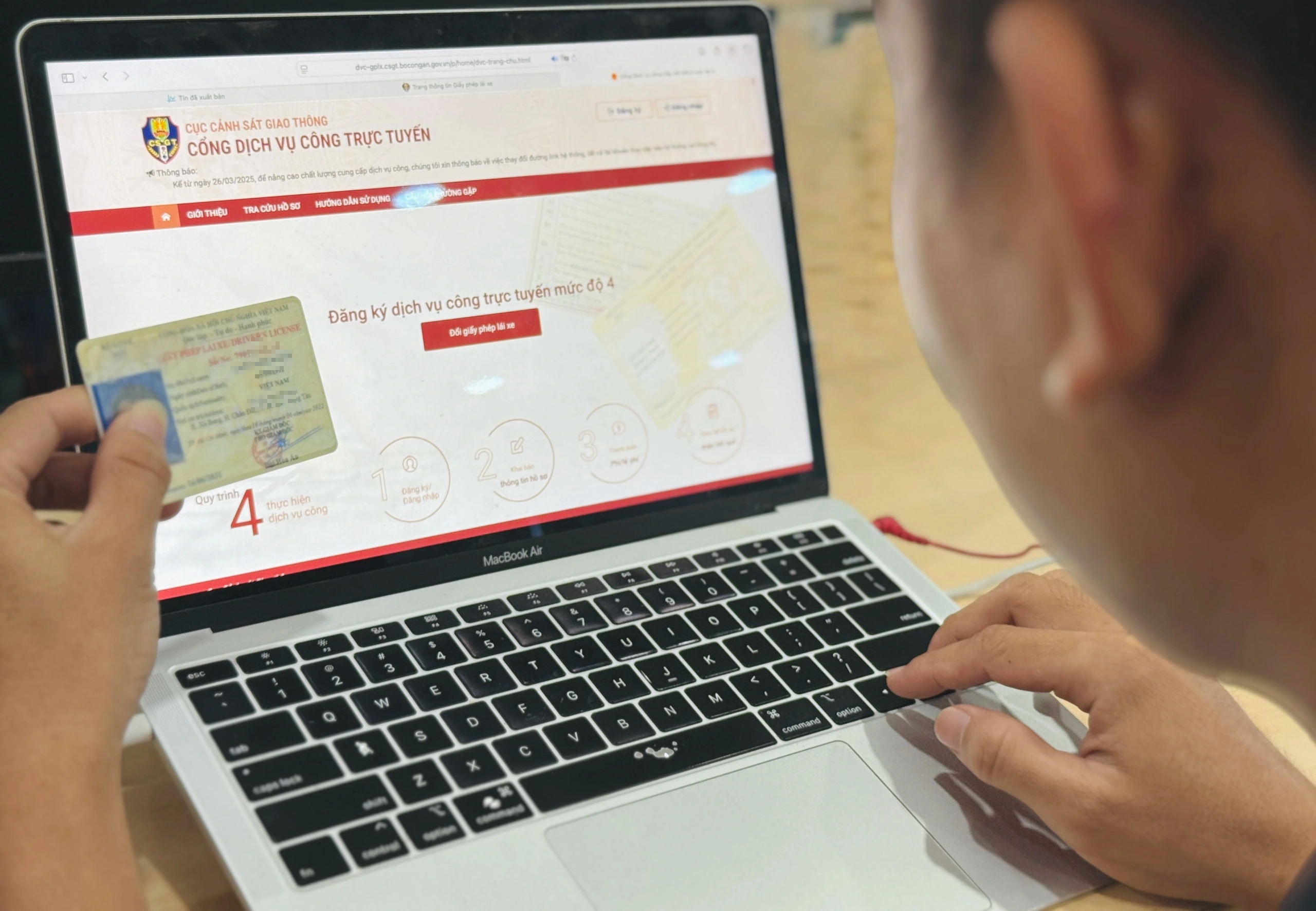 Thủ tục đổi bằng xe máy online